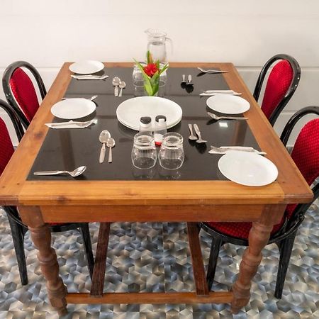 Anibesh Hotel 하벨록섬 외부 사진